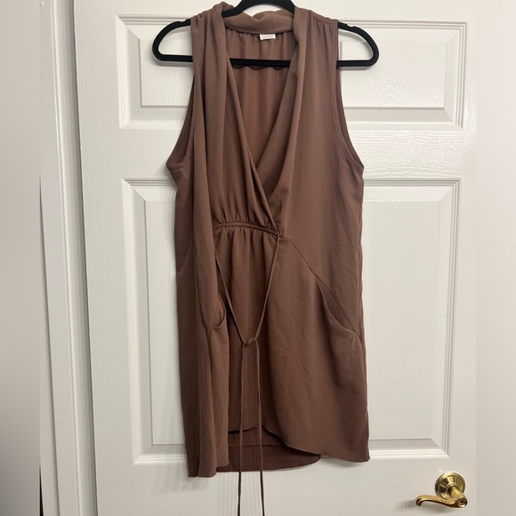 Aritzia Wilfred Sabine Dress - Picture 7 of 7